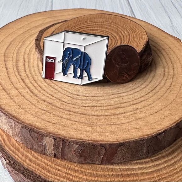 Elephant in the Room Funny Enamel Pin/ Brooch - Picture 3 of 6